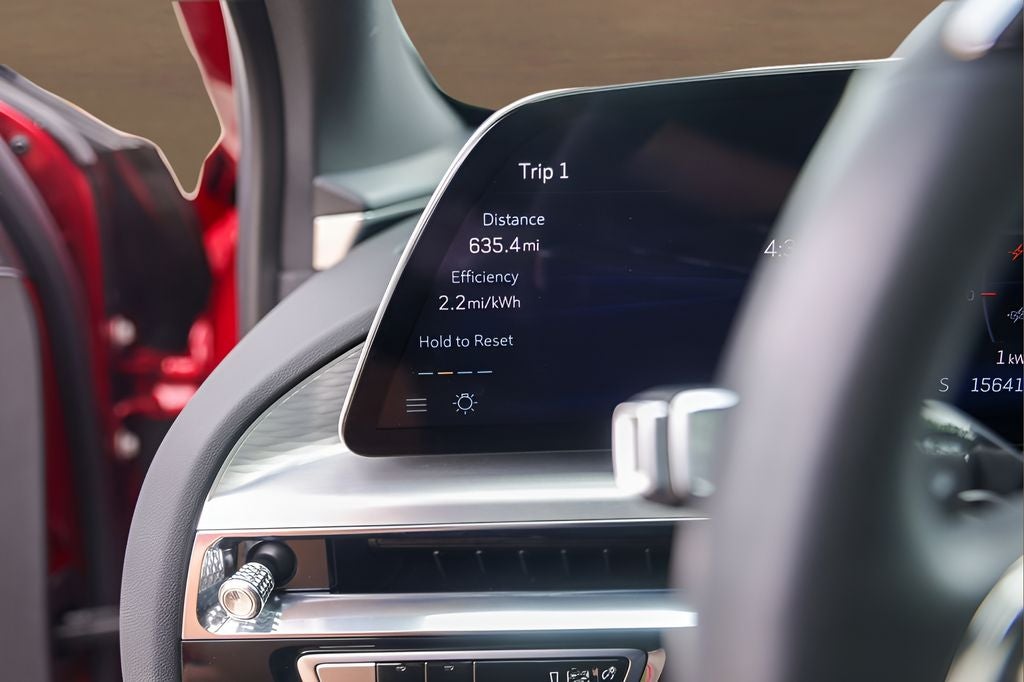 2025 Cadillac LYRIQ Luxury