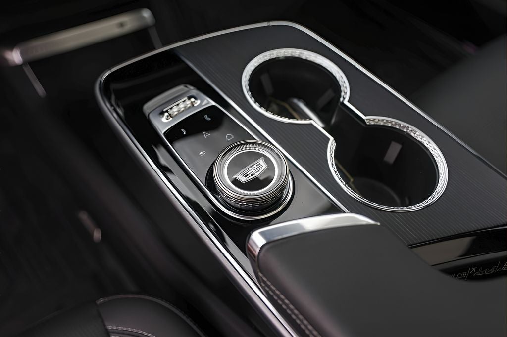 2025 Cadillac LYRIQ Luxury