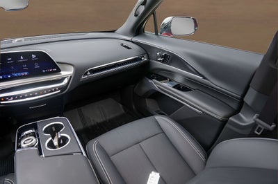 2025 Cadillac LYRIQ Luxury