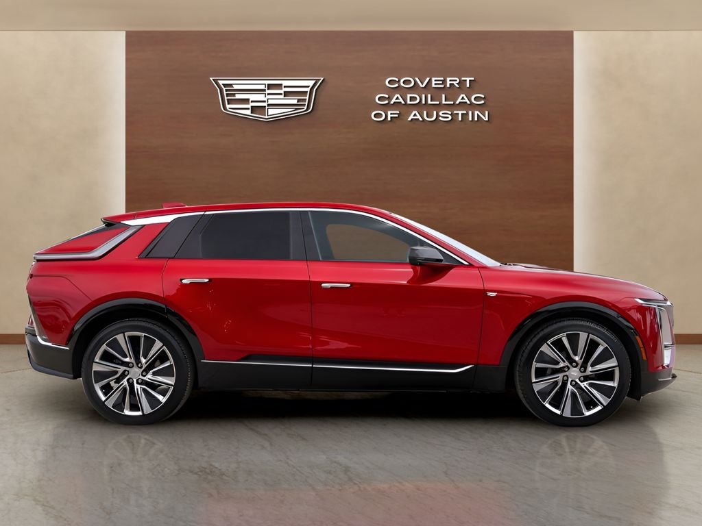 2025 Cadillac LYRIQ Luxury