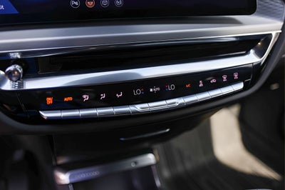 2025 Cadillac LYRIQ Luxury