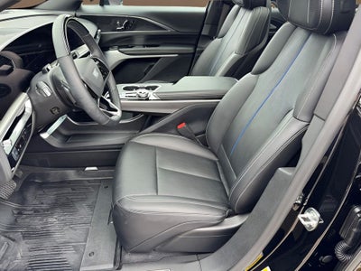 2025 Cadillac LYRIQ Luxury