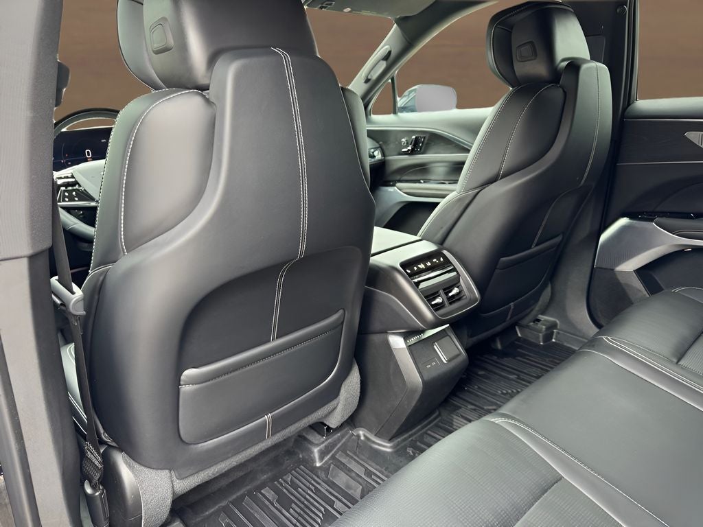 2025 Cadillac LYRIQ Luxury