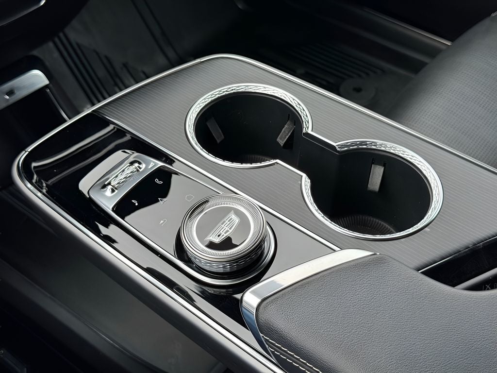2025 Cadillac LYRIQ Luxury