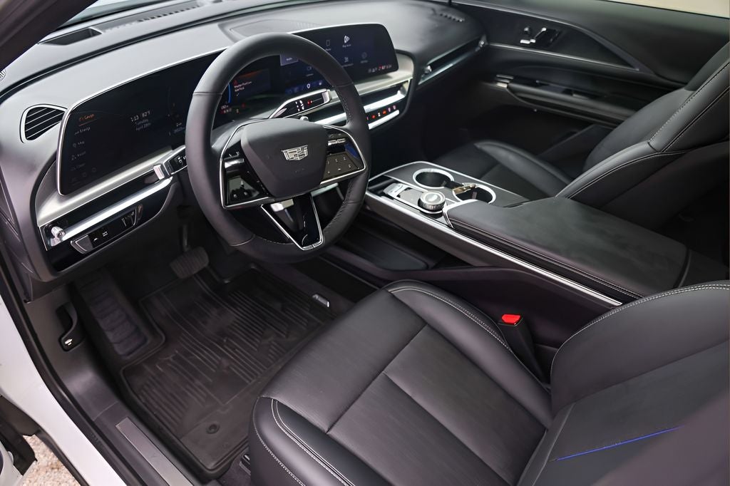 2024 Cadillac LYRIQ Sport