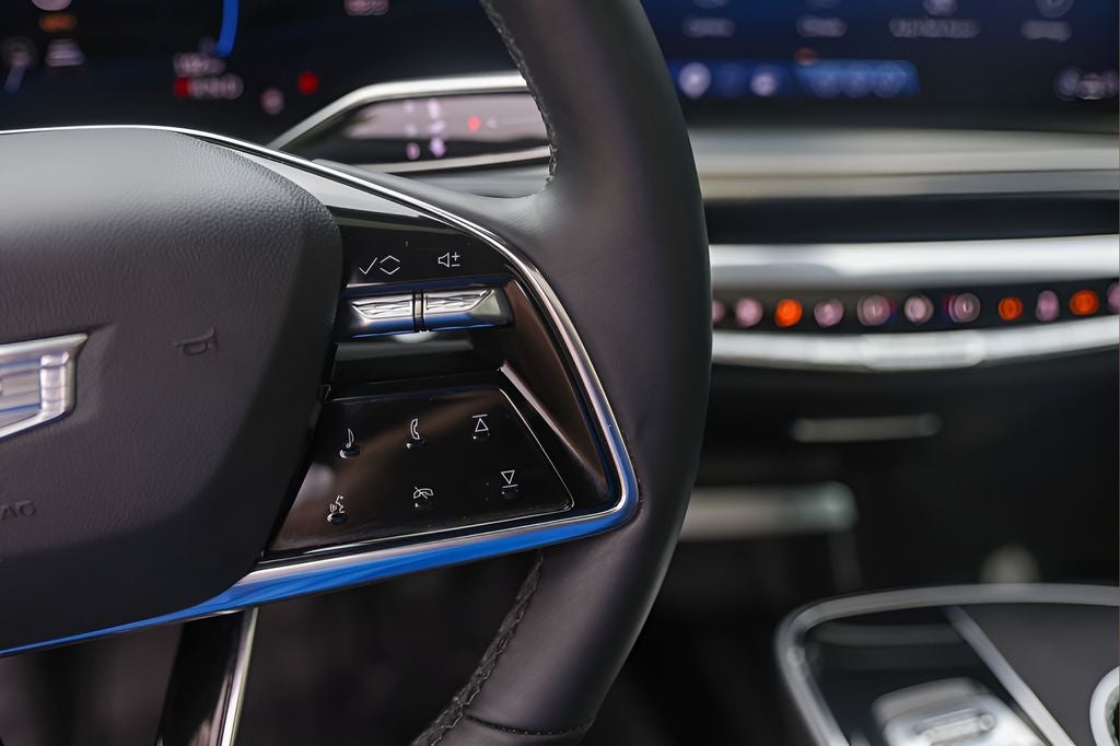 2024 Cadillac LYRIQ Sport
