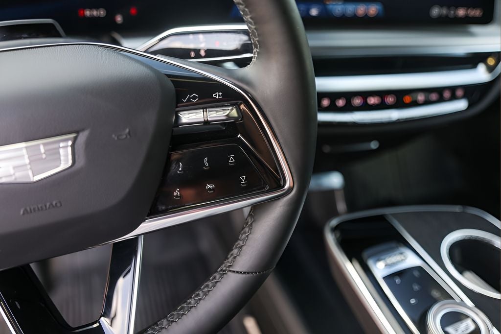 2025 Cadillac LYRIQ Luxury