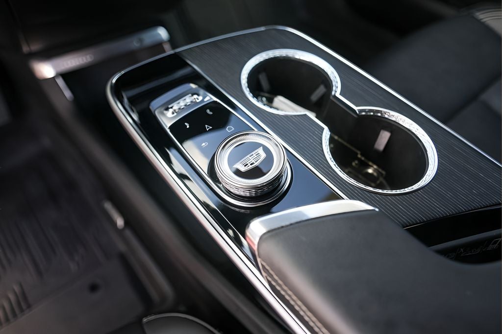 2025 Cadillac LYRIQ Luxury