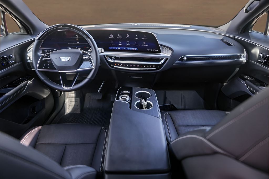 2025 Cadillac LYRIQ Luxury