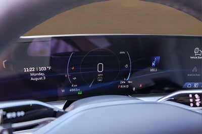 2025 Cadillac LYRIQ Sport