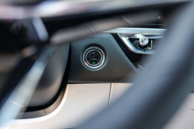 2025 Cadillac LYRIQ Sport