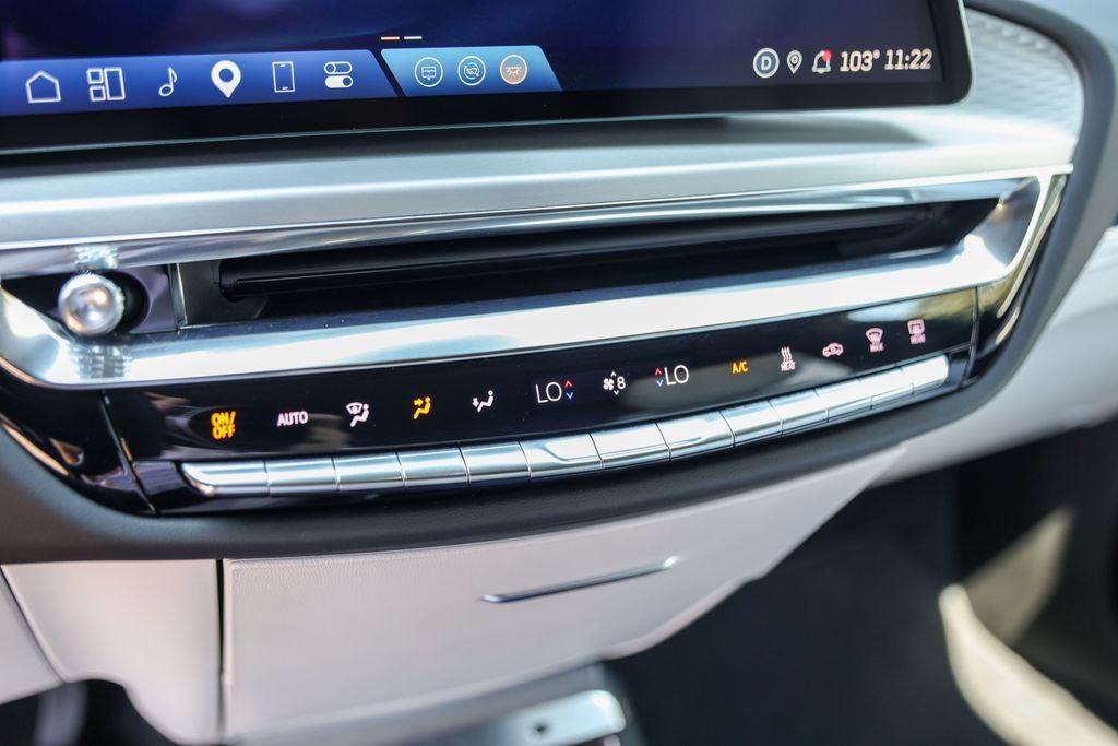 2025 Cadillac LYRIQ Sport