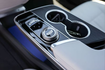 2025 Cadillac LYRIQ Sport