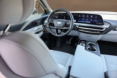 2025 Cadillac LYRIQ Sport