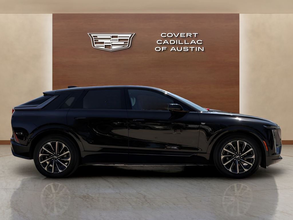 2025 Cadillac LYRIQ Sport