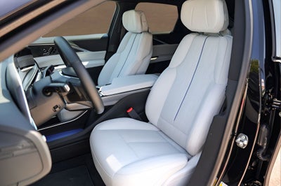 2025 Cadillac LYRIQ Sport