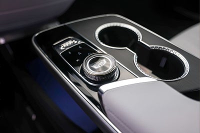 2025 Cadillac LYRIQ Sport