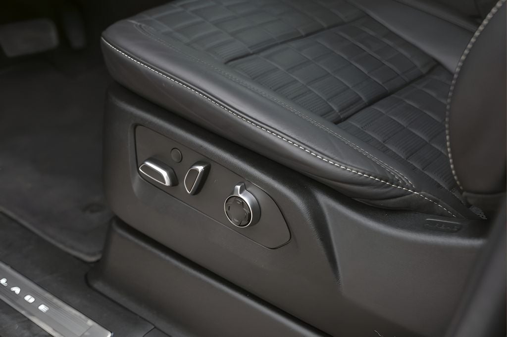 2023 Cadillac Escalade Premium Luxury Platinum