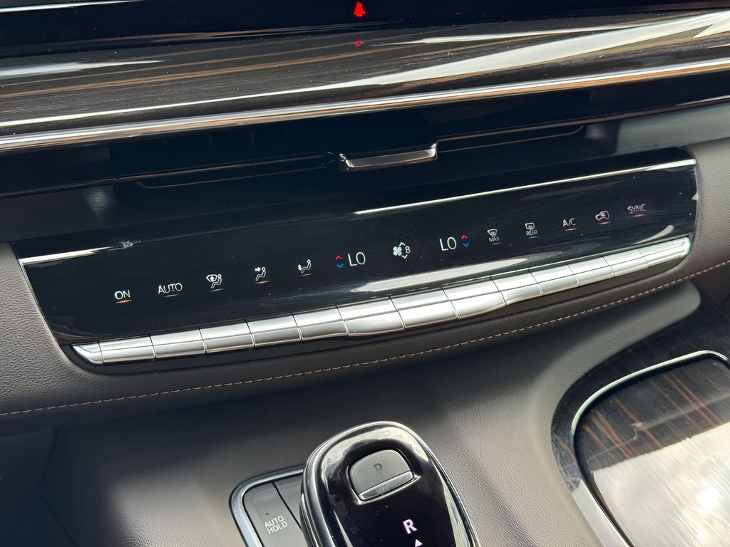 2024 Cadillac Escalade Sport