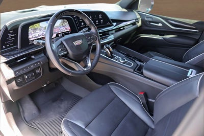 2023 Cadillac Escalade Sport