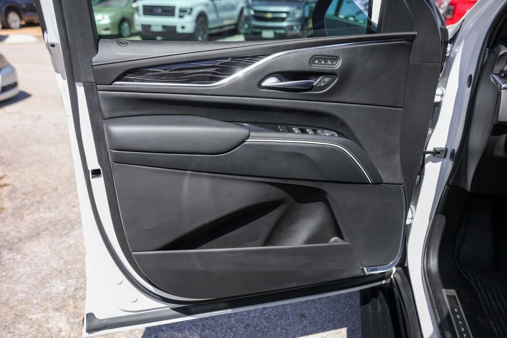 2023 Cadillac Escalade Sport