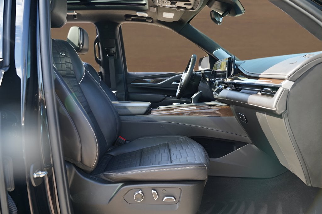 2024 Cadillac Escalade Sport Platinum