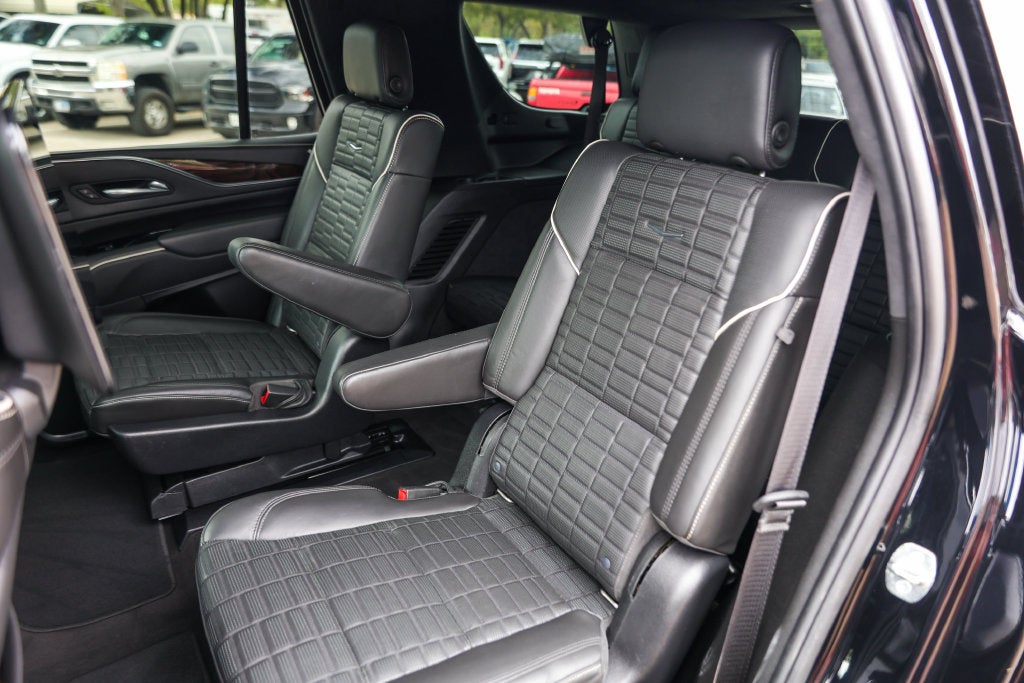 2022 Cadillac Escalade Sport Platinum