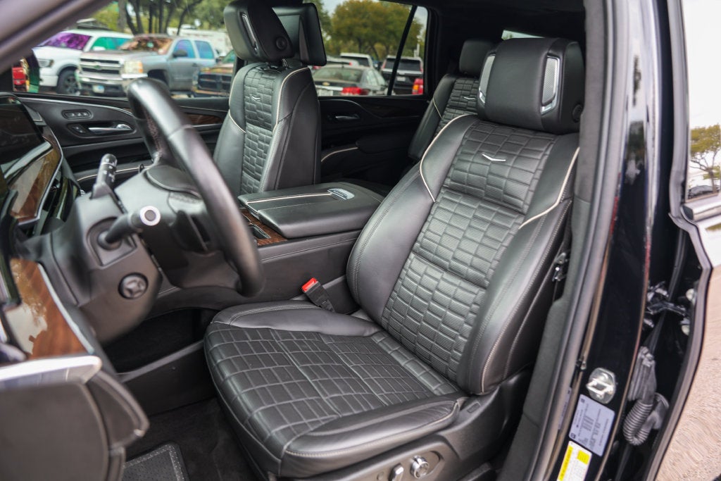 2022 Cadillac Escalade Sport Platinum