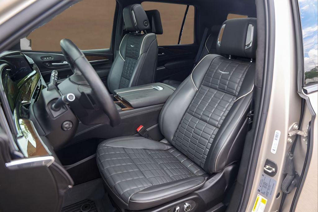 2023 Cadillac Escalade Sport Platinum