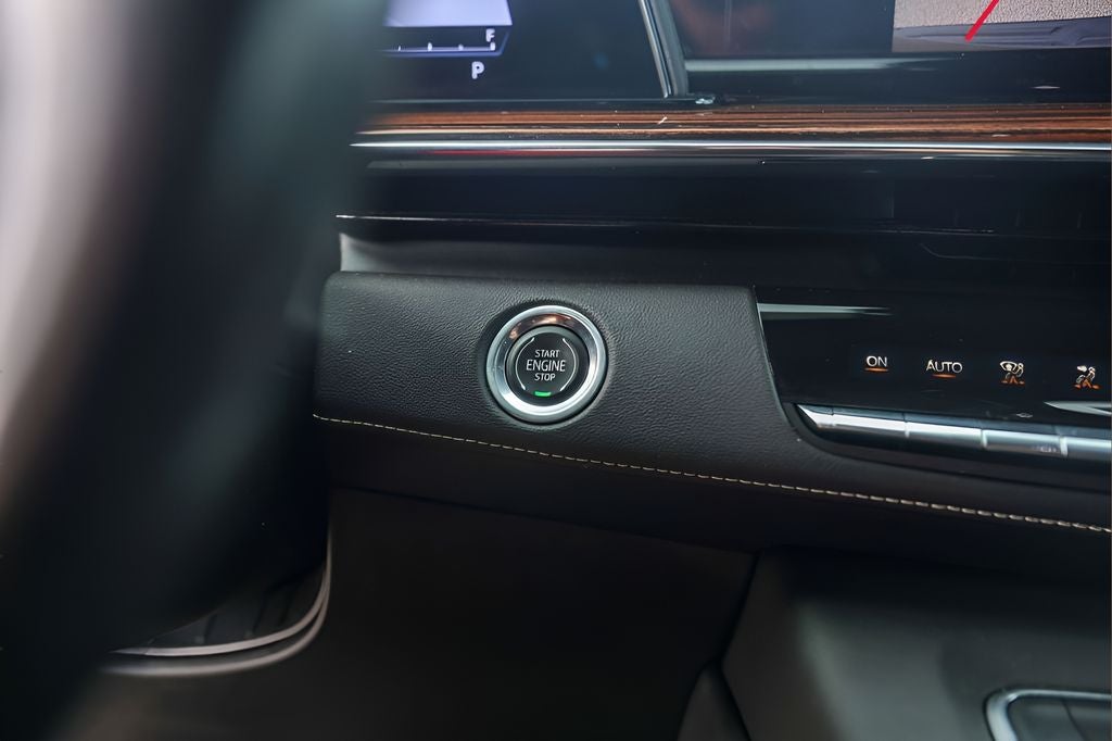 2022 Cadillac Escalade ESV Premium