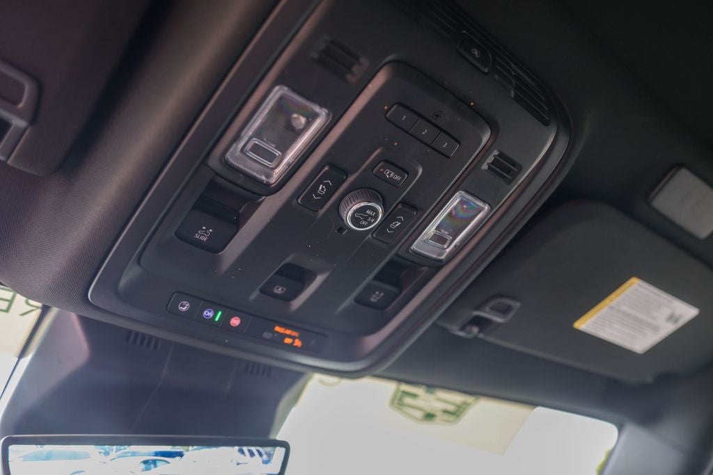 2022 Cadillac Escalade ESV Premium