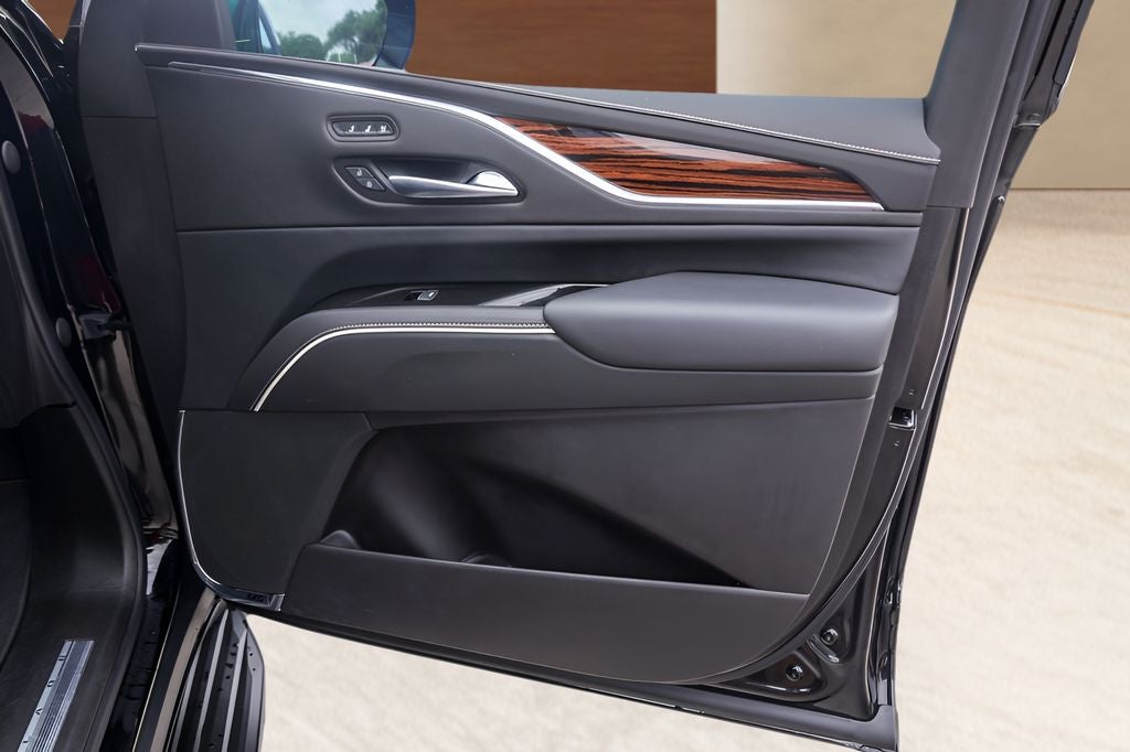 2022 Cadillac Escalade ESV Premium