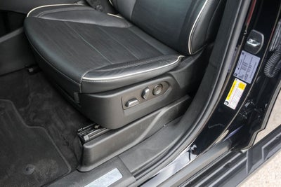 2022 Cadillac Escalade ESV Premium