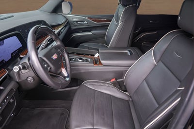 2022 Cadillac Escalade ESV Premium