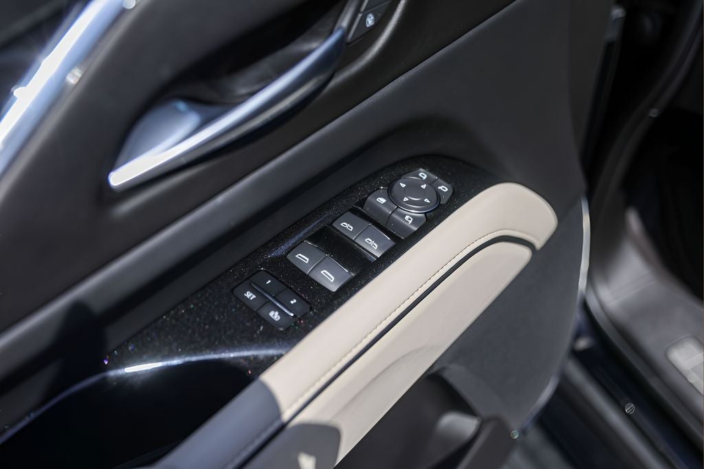 2023 Cadillac Escalade ESV Sport