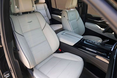 2023 Cadillac Escalade ESV Sport