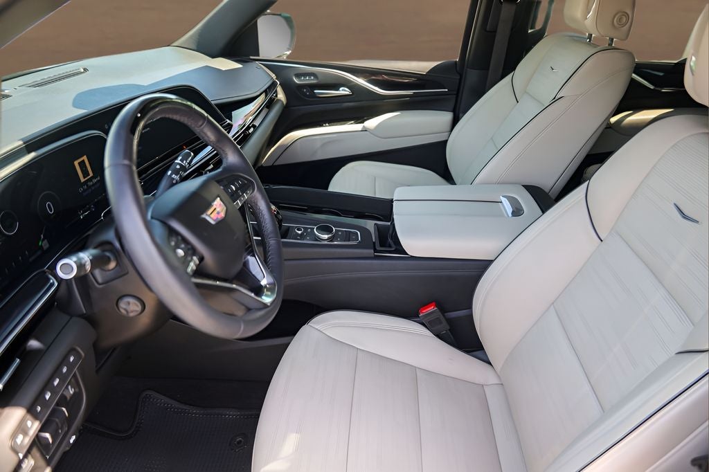 2023 Cadillac Escalade ESV Sport