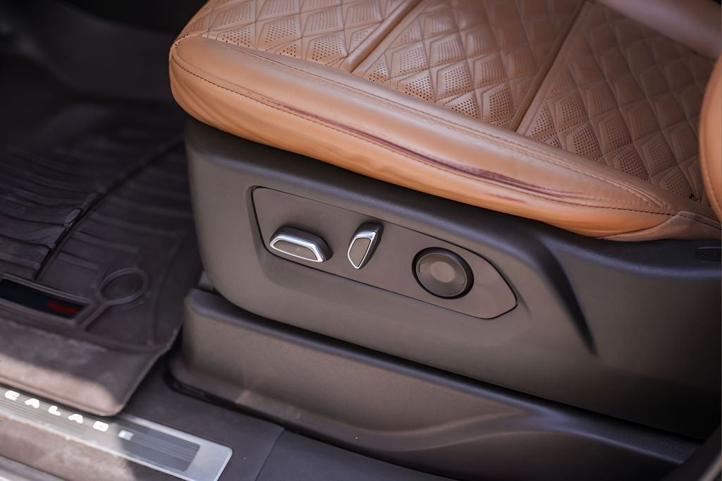2023 Cadillac Escalade ESV Sport
