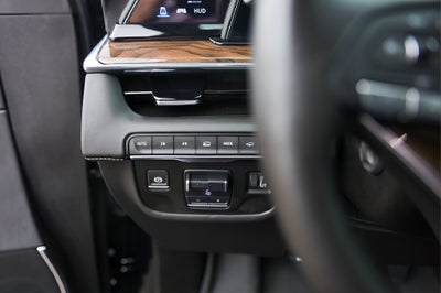 2024 Cadillac Escalade ESV Sport Platinum