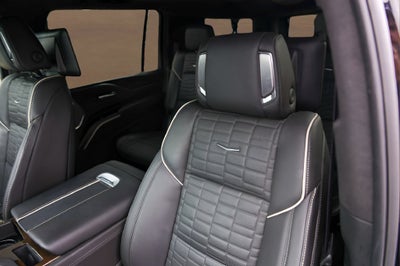 2024 Cadillac Escalade ESV Sport Platinum