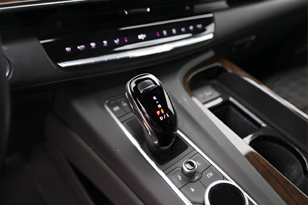 2024 Cadillac Escalade ESV Sport Platinum