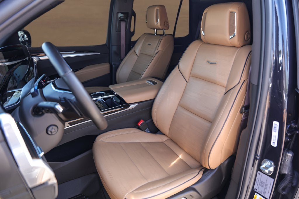 2025 Cadillac Escalade Premium Luxury
