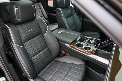 2025 Cadillac Escalade Sport Platinum