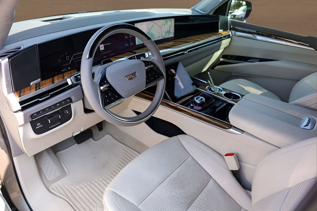 2025 Cadillac Escalade Sport Platinum