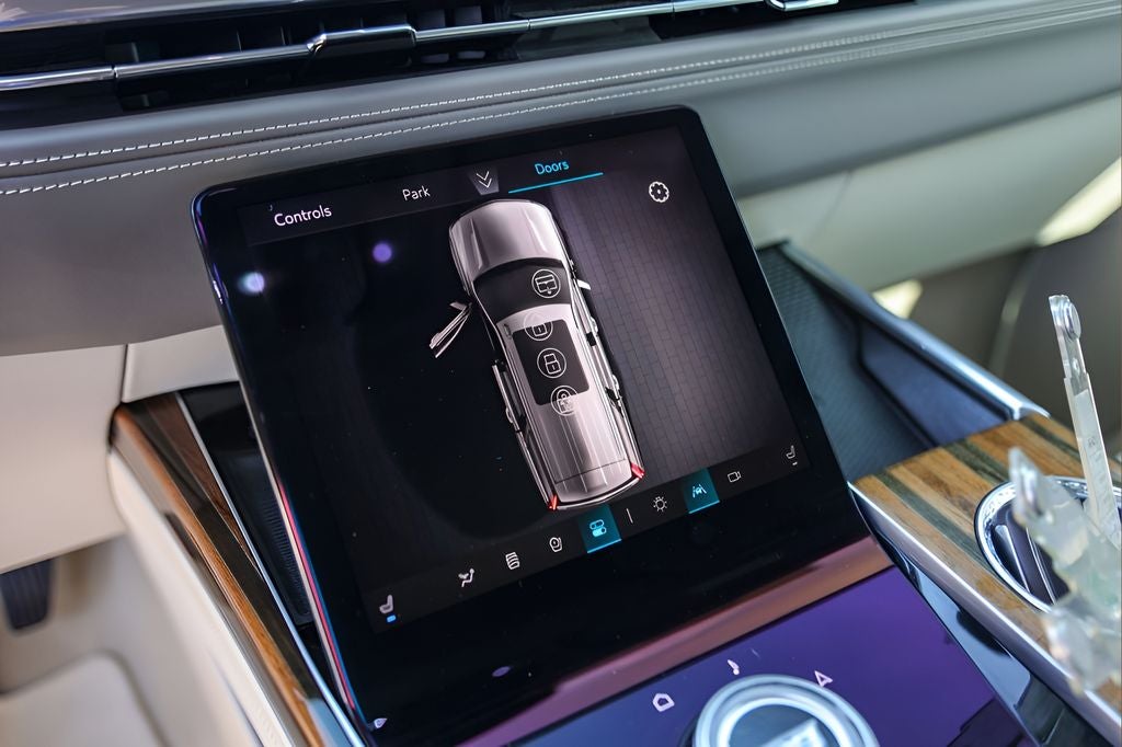 2025 Cadillac Escalade Sport Platinum