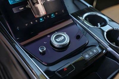 2025 Cadillac Escalade ESV Premium