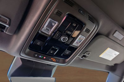 2025 Cadillac Escalade ESV Premium