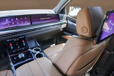 2025 Cadillac Escalade ESV Premium