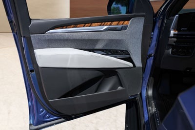 2026 Cadillac Escalade ESV Platinum Edition