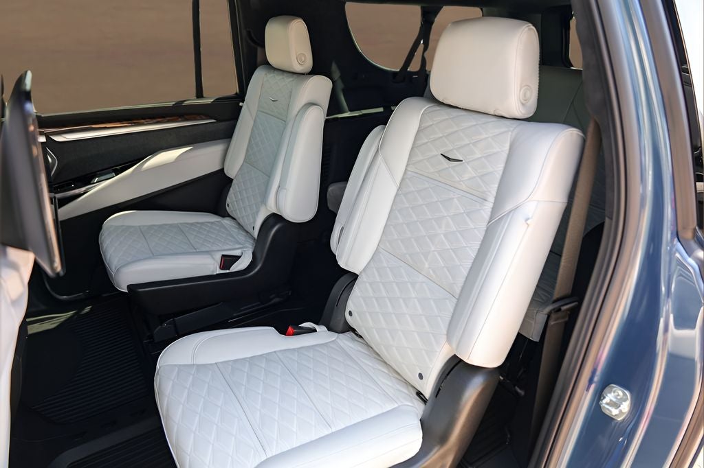 2026 Cadillac Escalade ESV Platinum Edition